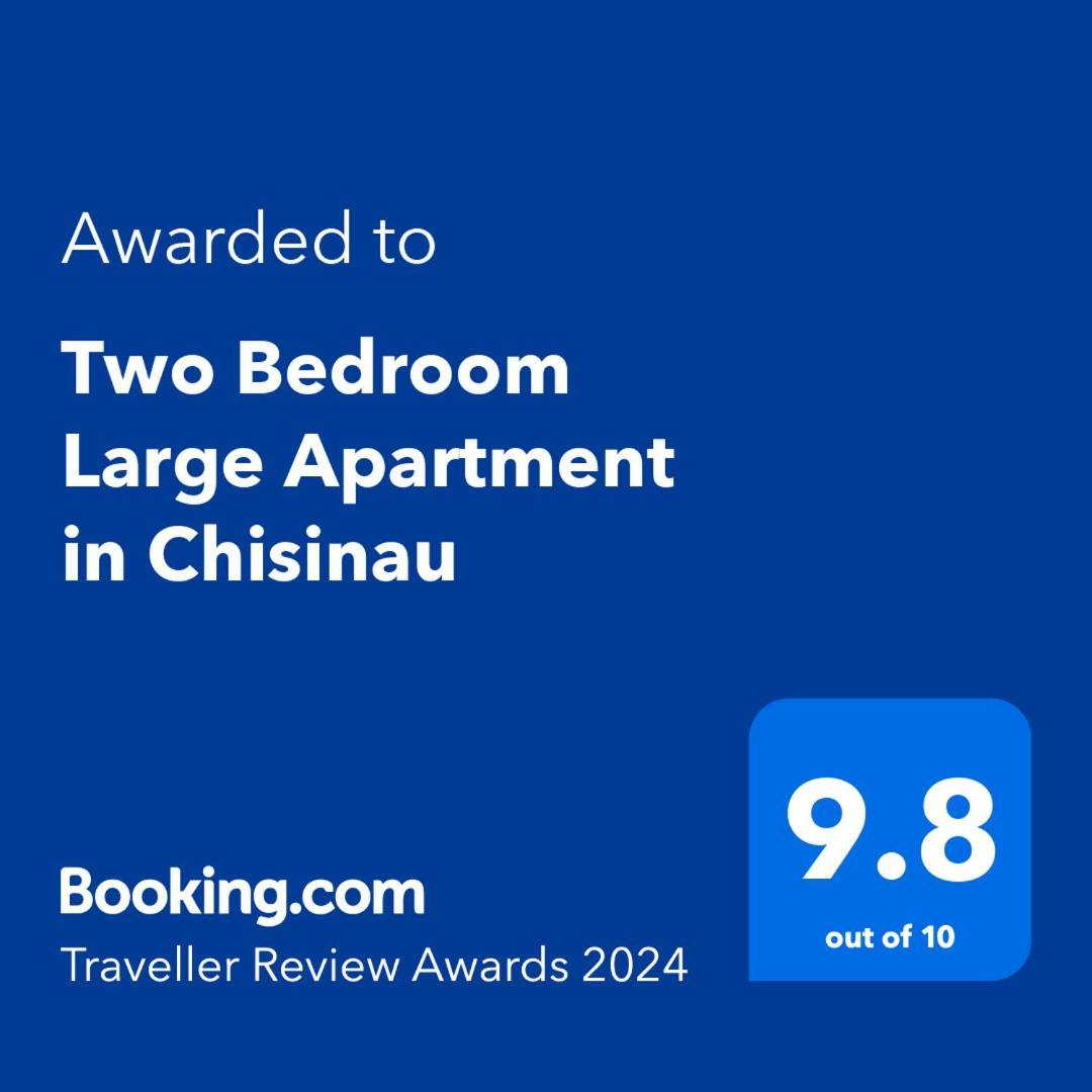 Two Bedroom Large Apartment In 키시나우 외부 사진